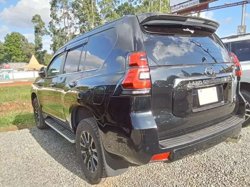 Toyota Landcruiser prado TZ