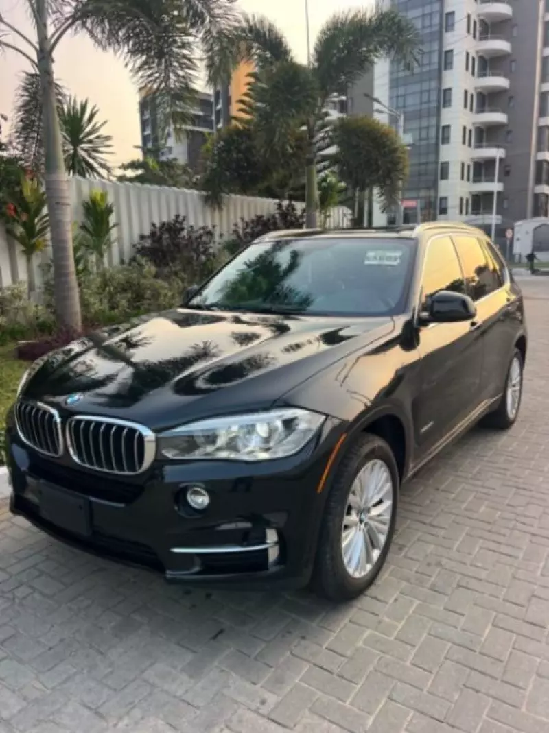 BMW X5   - 2019