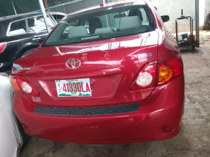 Toyota Corolla   - 2010