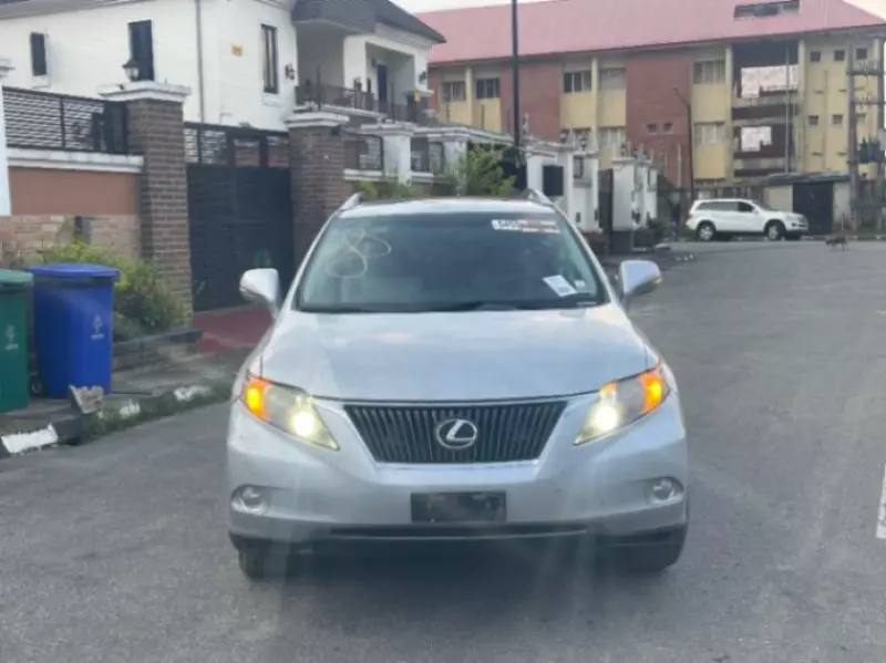 Lexus RX 350   - 2010