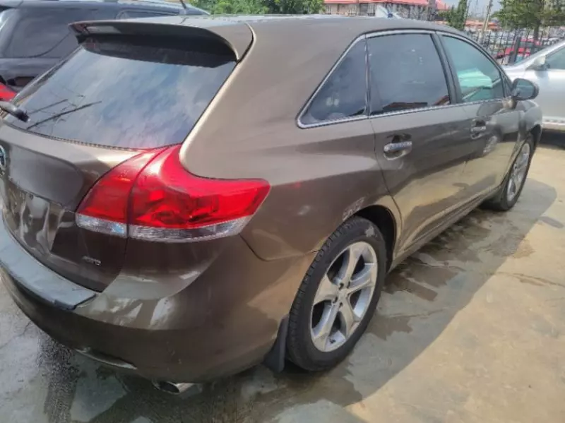 Toyota Venza   - 2010