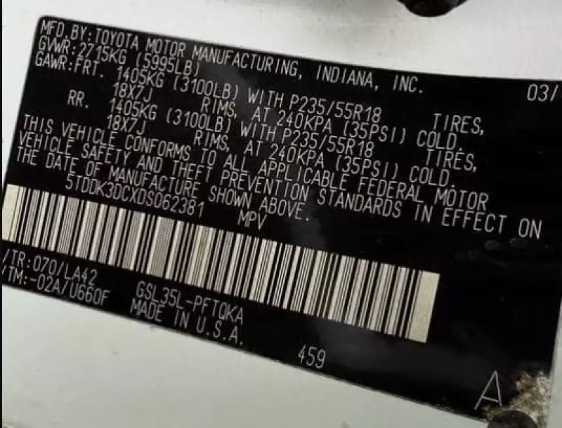 Toyota Sienna - 2013