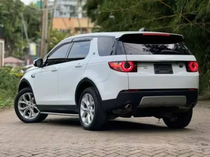Land Rover Discovery   - 2018