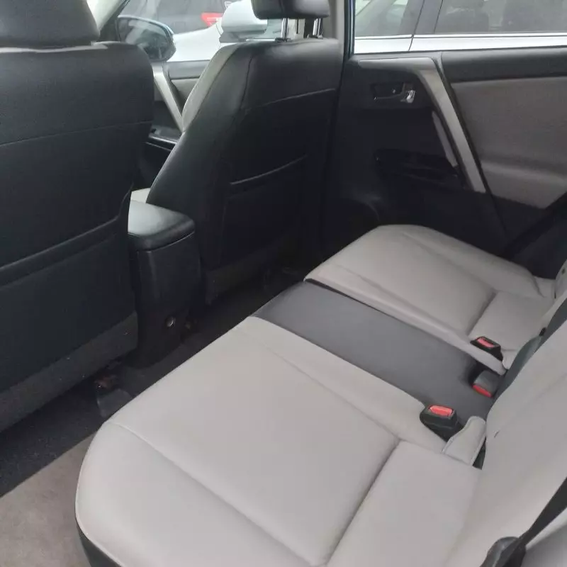 Toyota RAV 4   - 2016