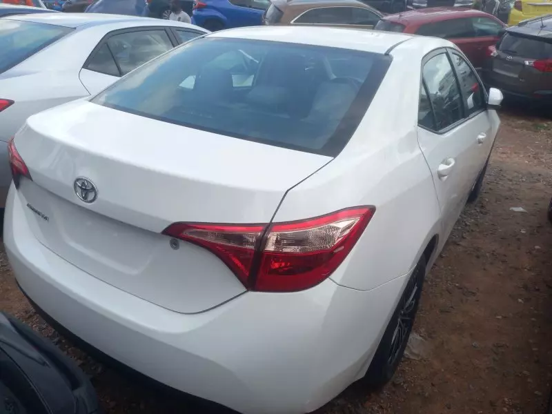 Toyota Corolla   - 2018