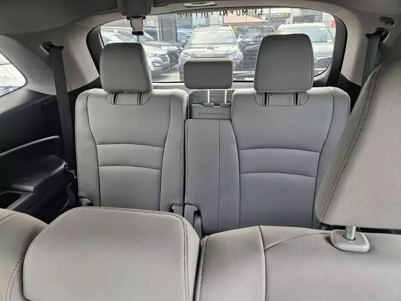 Honda Pilot   - 2016