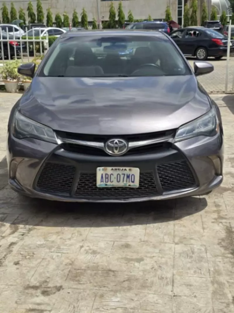 Toyota Camry   - 2015
