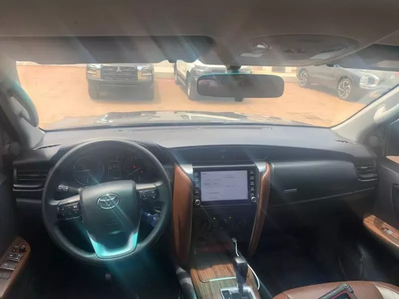 Toyota Fortuner   - 2025