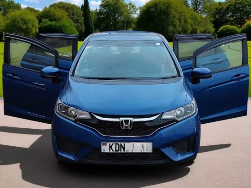 Honda Fit   - 2016