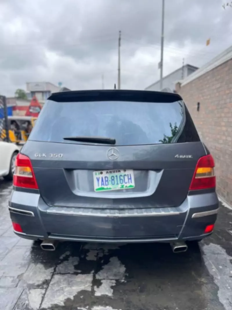 Mercedes-Benz GLK 350   - 2011