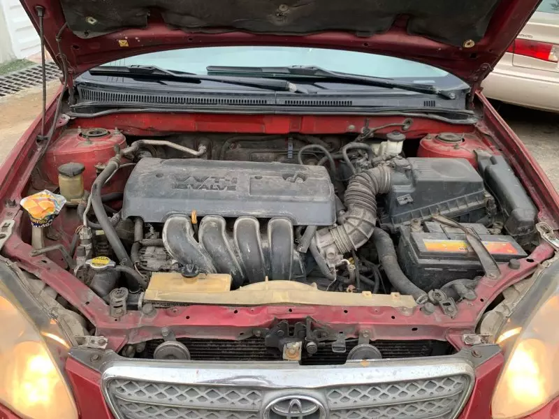 Toyota Camry   - 2011