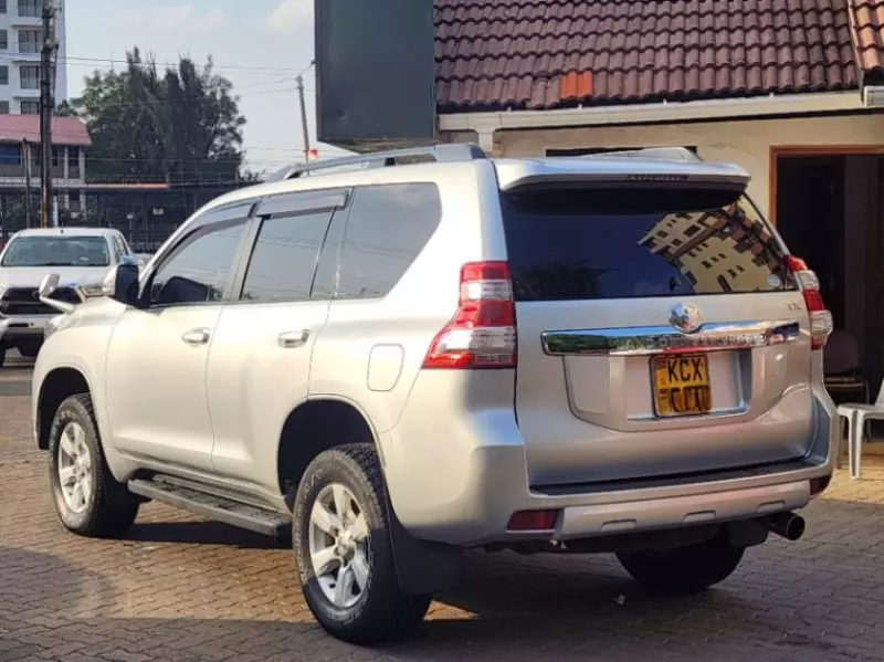 Toyota Land Cruiser Prado   - 2014