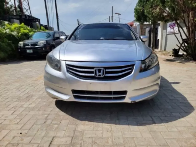 Toyota Camry   - 2008
