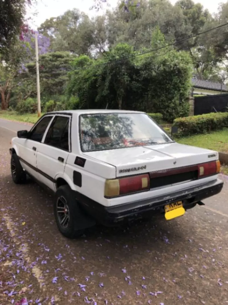 Nissan Sunny - 1995