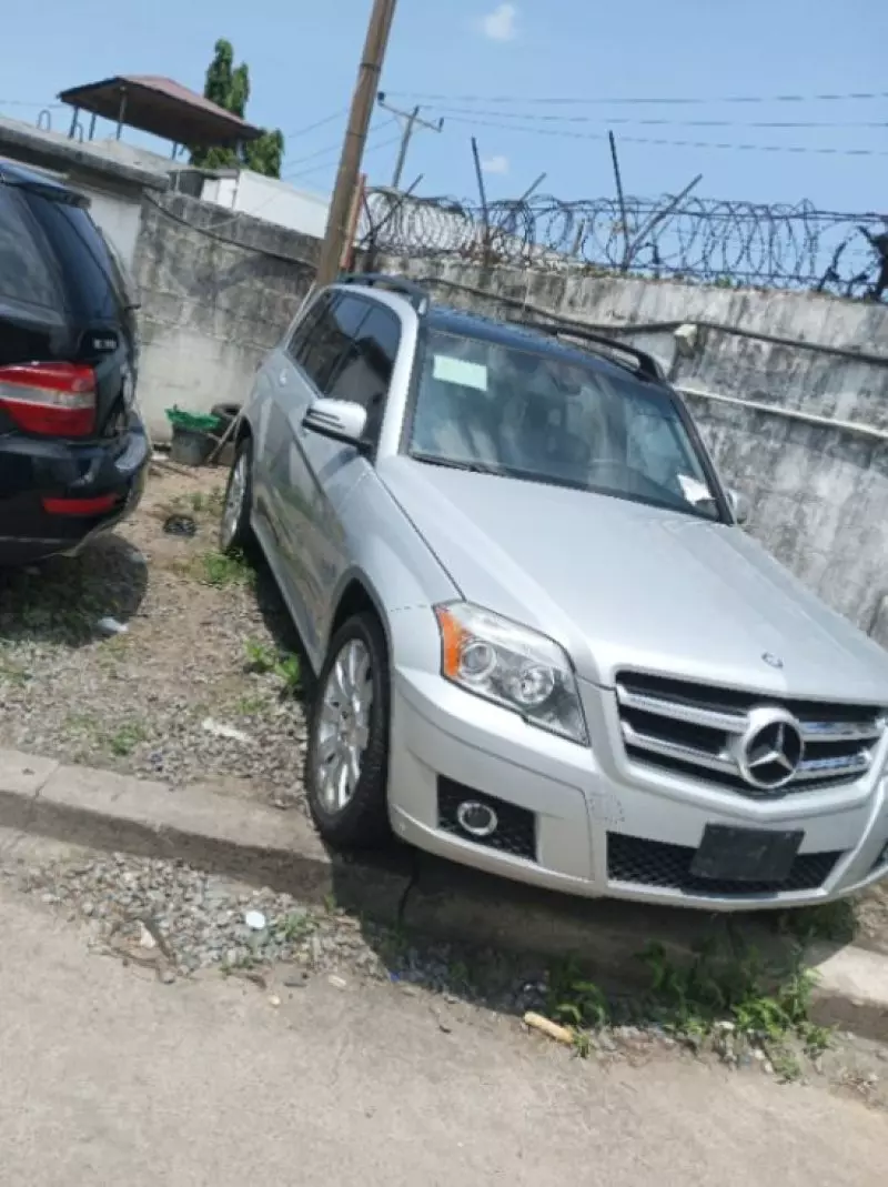 Mercedes-Benz 350   - 2012