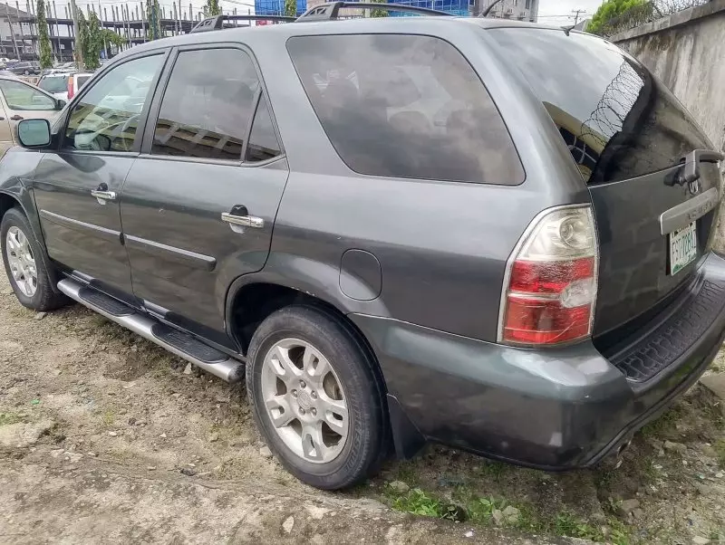 Acura MDX   - 2004