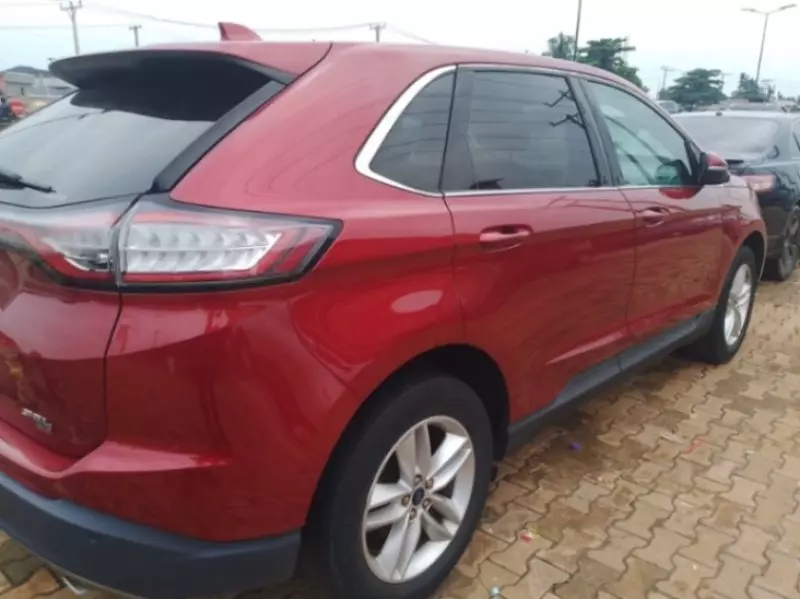 Ford Edge - 2016