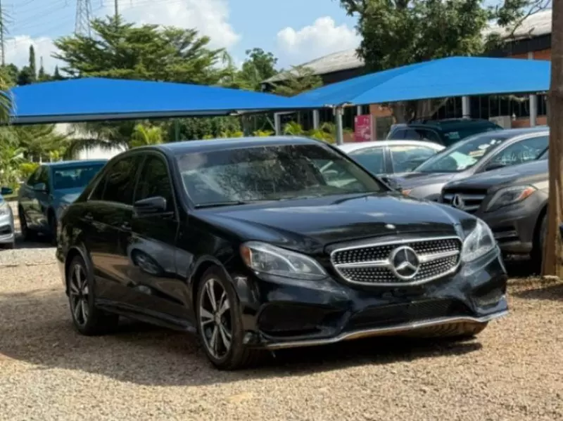 Mercedes-Benz E 350 - 2014