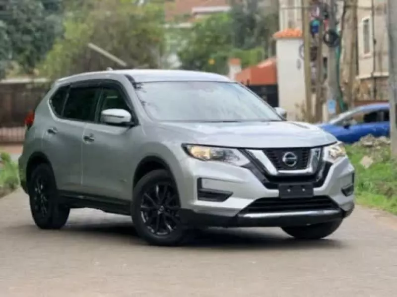 Nissan X-Trail   - 2020
