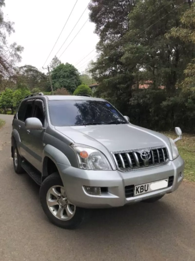 Toyota Land Cruiser - 2006