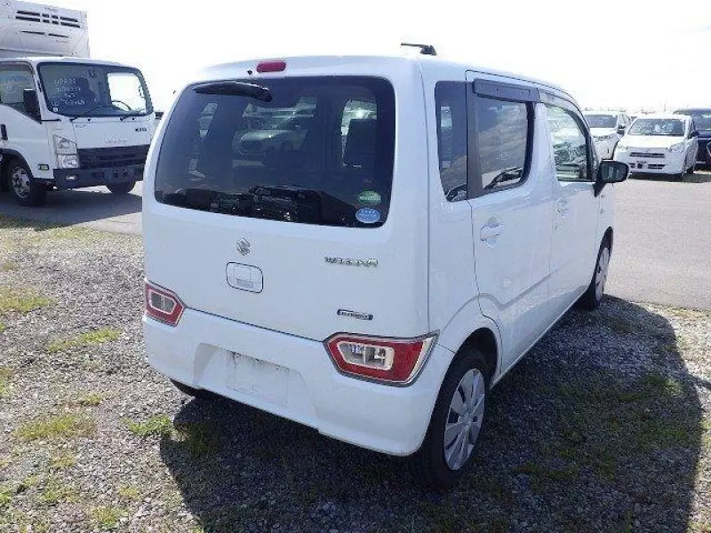 SUZUKI Wagon R+   - 2020
