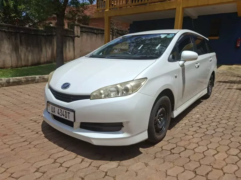 Toyota Wish   - 2012