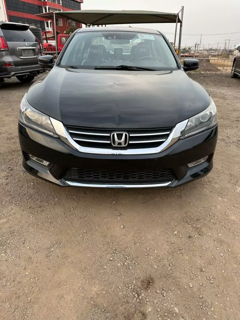 Honda Accord   - 2014
