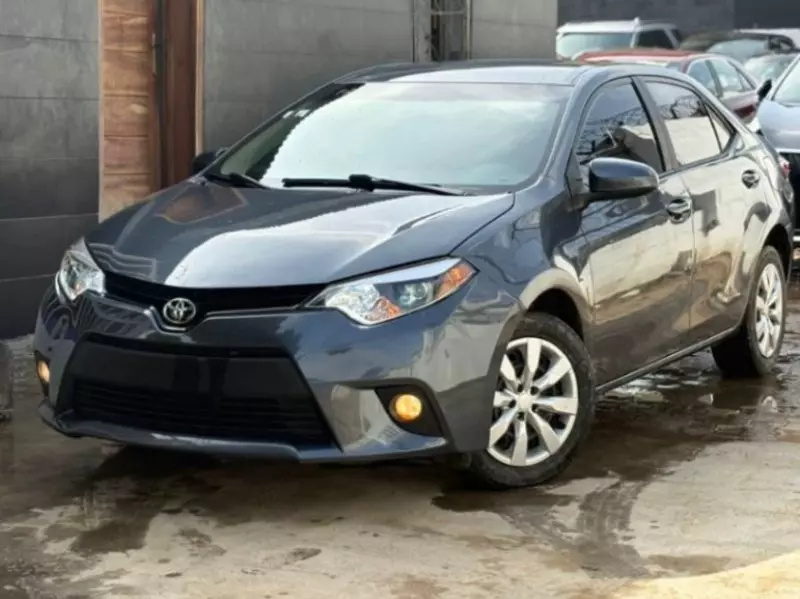Toyota Corolla   - 2016