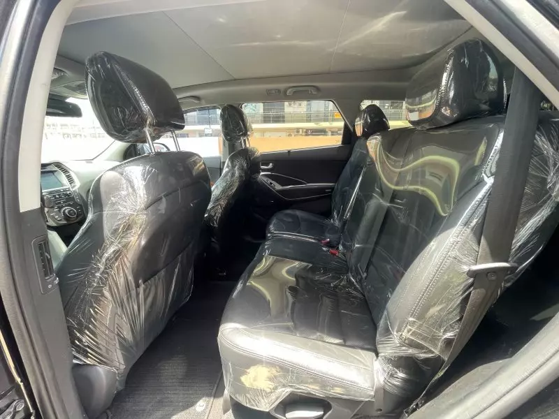 Hyundai Santa FE   - 2017