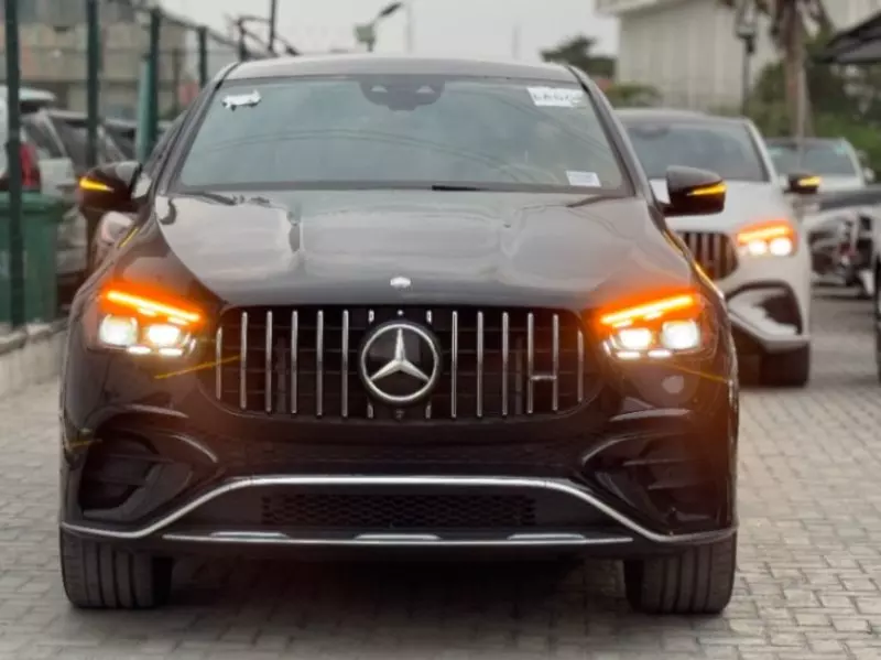Mercedes-Benz GLE 53 S   - 2024