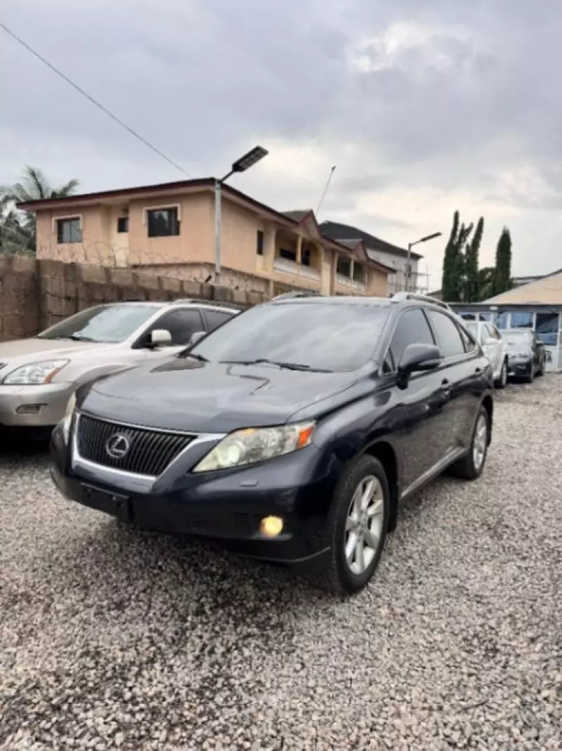 Lexus RX   - 2010