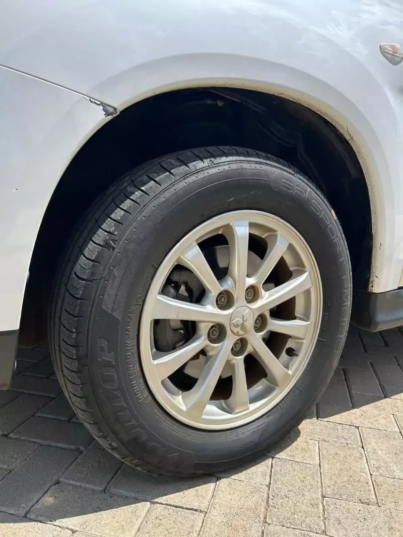 Mitsubishi RVR   - 2014