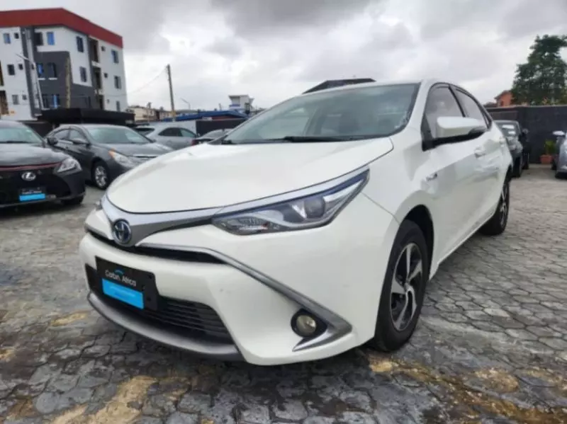 Toyota Corolla   - 2013