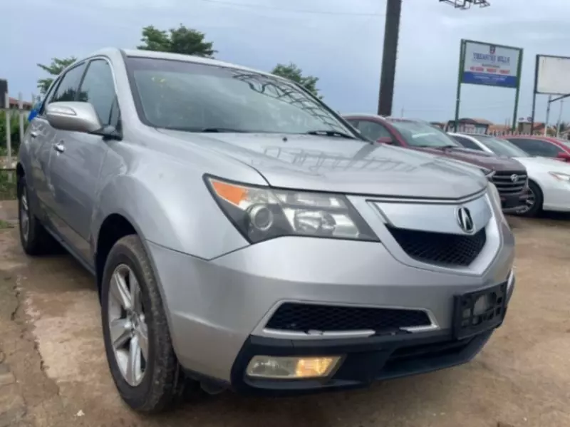 Acura MDX - 2011