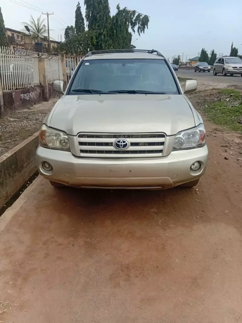 Toyota Highlander   - 2003