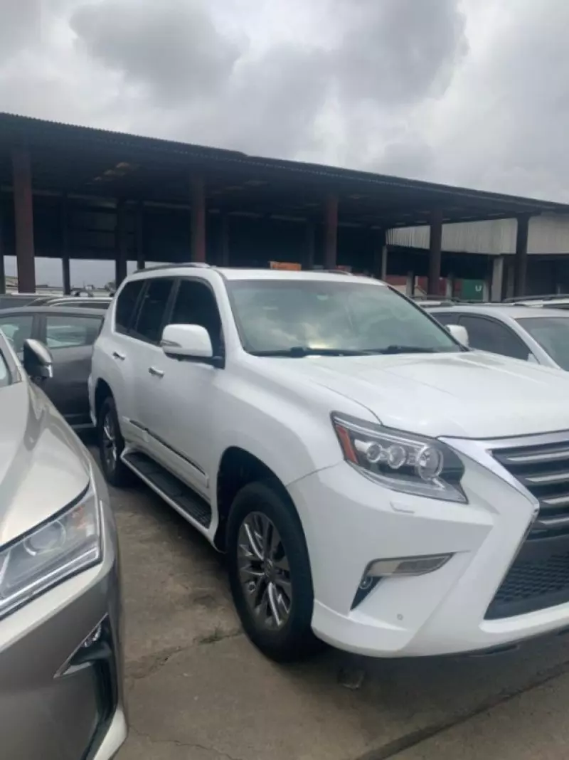 Lexus GX 460   - 2017