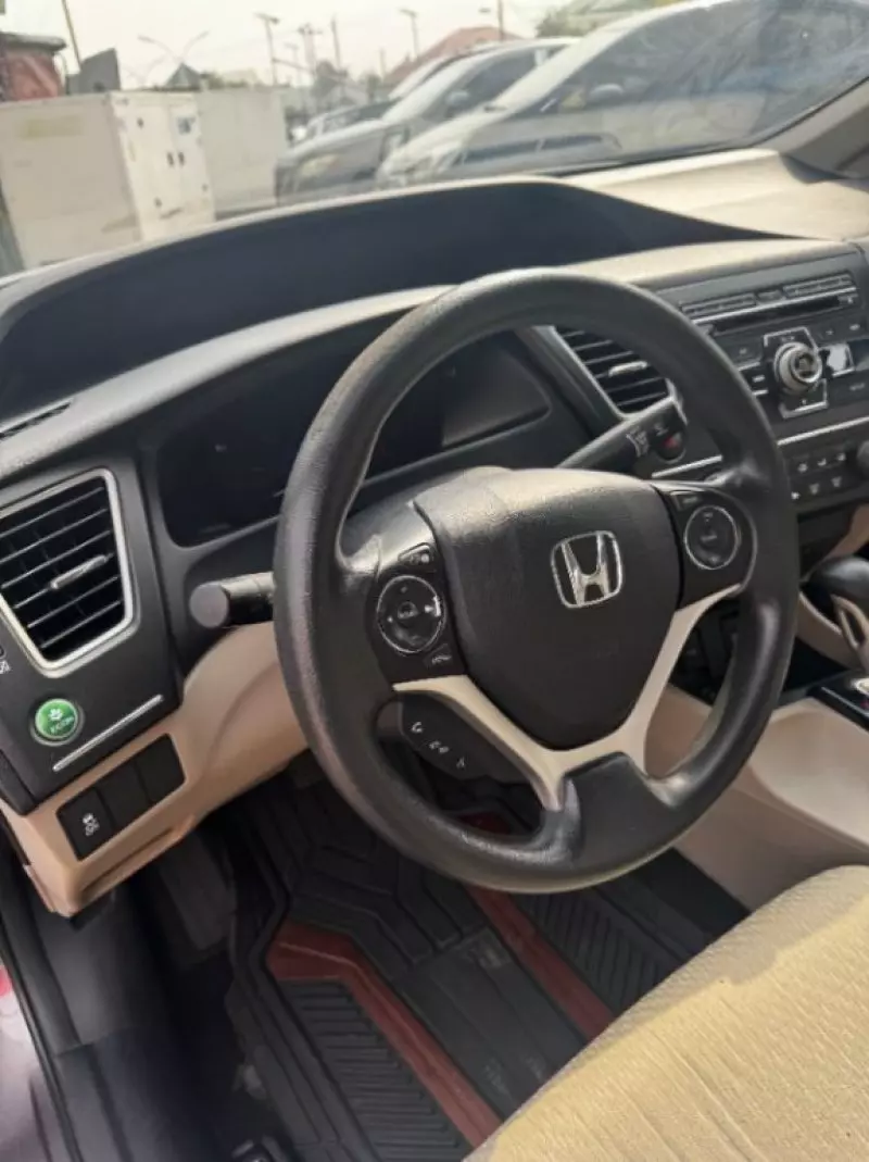 Honda Civic   - 2015