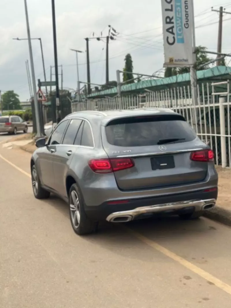 Mercedes-Benz GLC 300