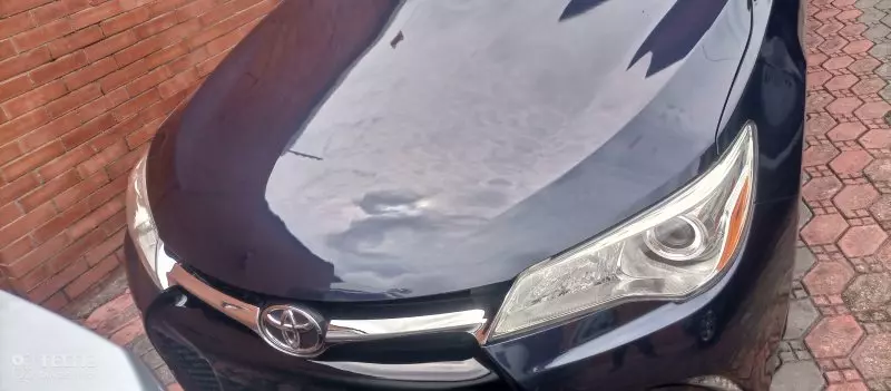 Toyota camry   - 2016