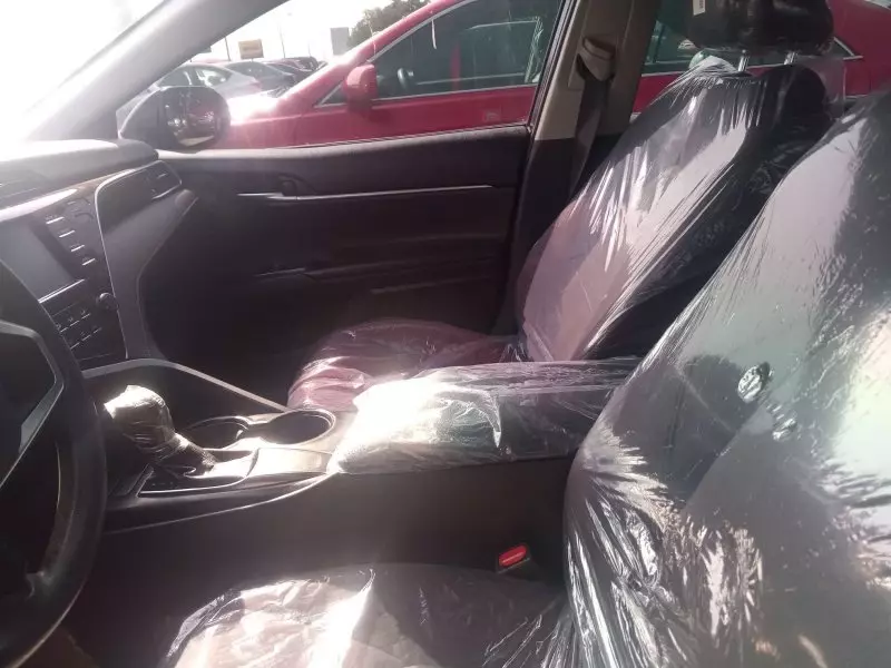 Toyota Camry   - 2019