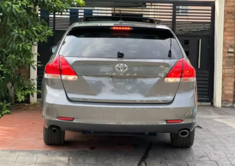 Toyota Venza   - 2025
