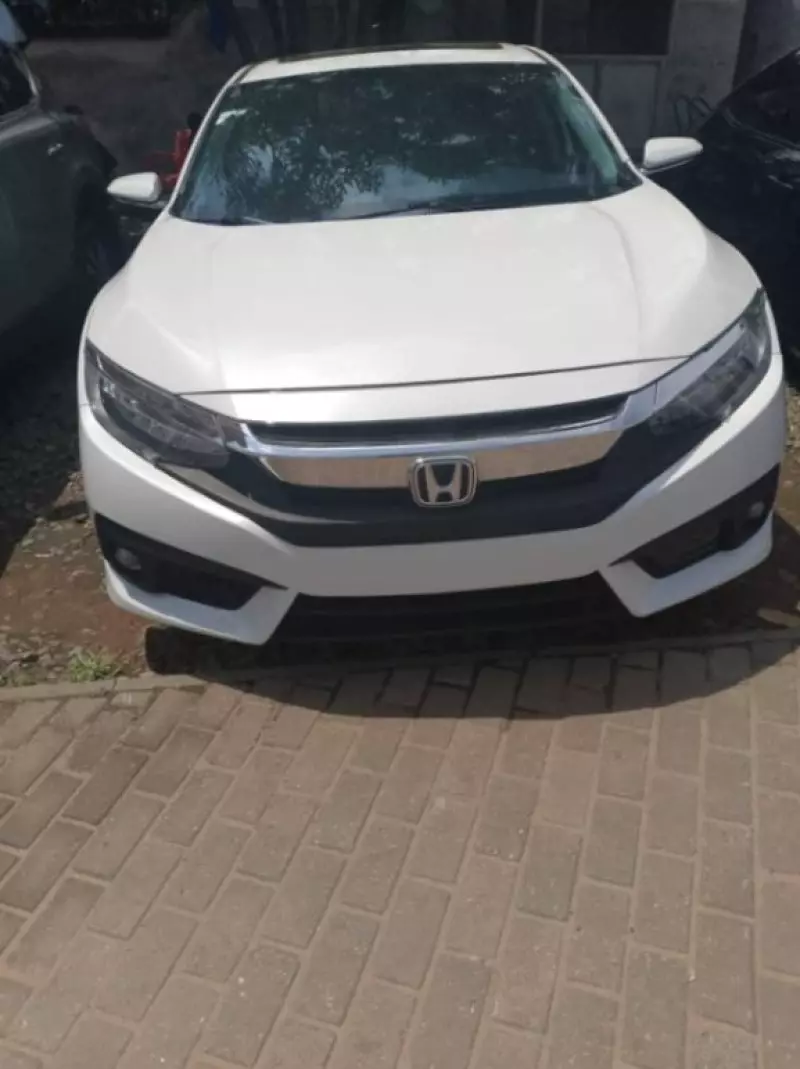 Honda Civic   - 2017