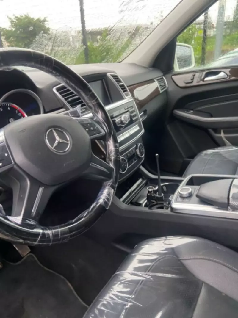 Mercedes-Benz ML 350   - 2013