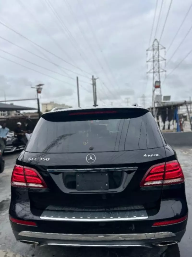 Mercedes-Benz GLE 350   - 2017