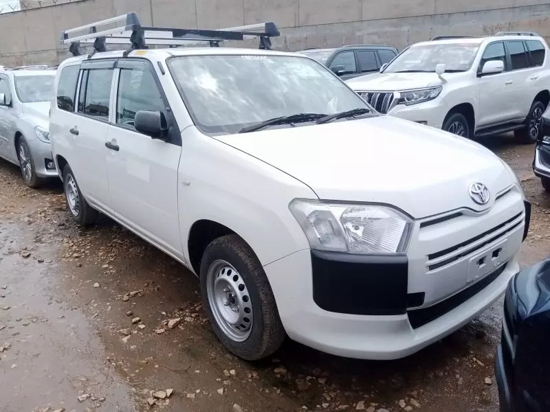 Toyota Probox    - 2016