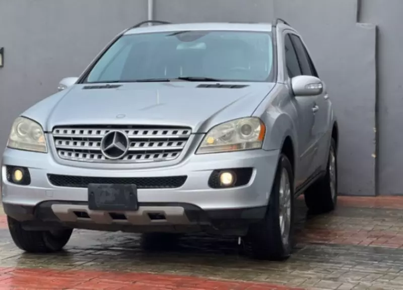 Mercedes-Benz ML 350   - 2006