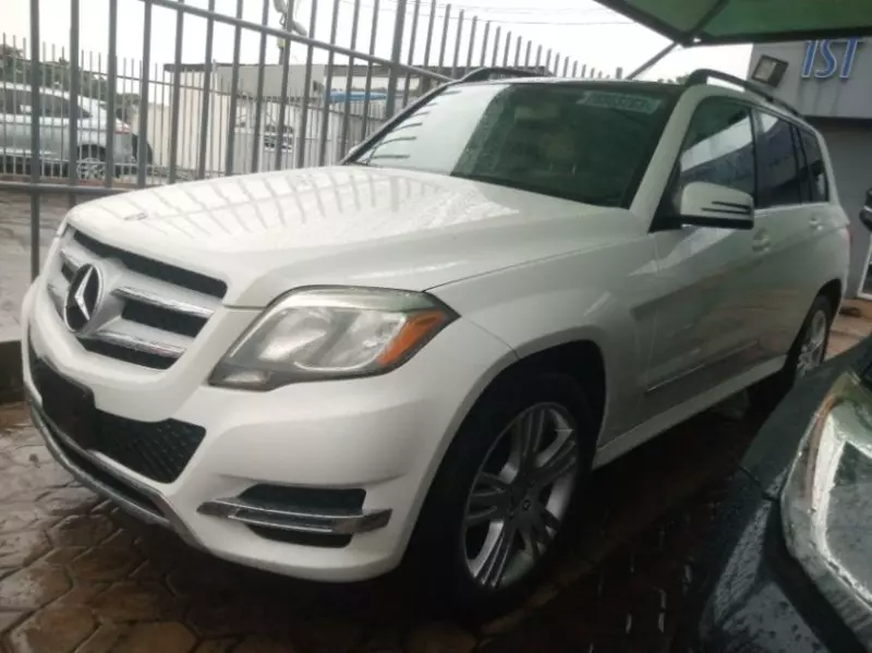 Mercedes-Benz GLK 350   - 2015
