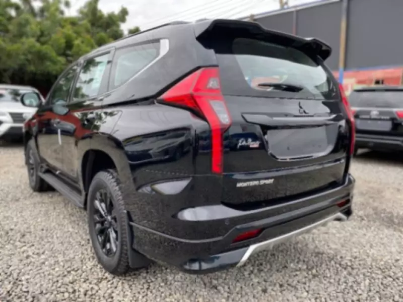 Mitsubishi Montero Sport