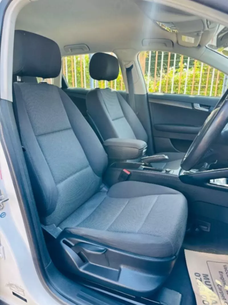 Audi A3   -