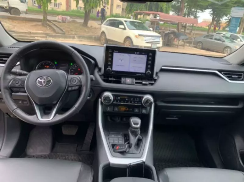 Toyota RAV4   - 2022
